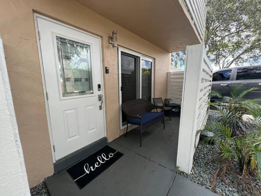Luxurious And Cozy Townhouse 3 Bedrooms 2.5 Bath Miami Luaran gambar
