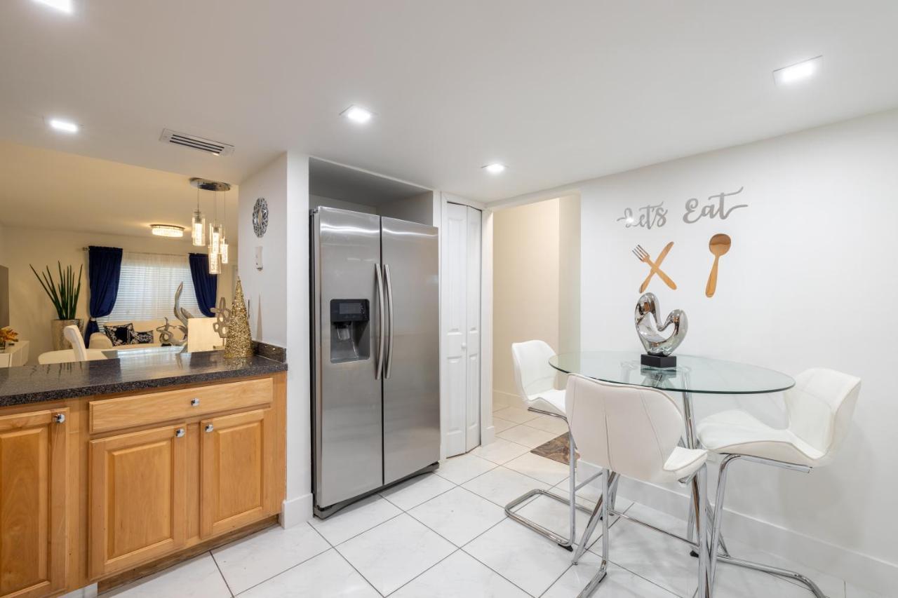 Luxurious And Cozy Townhouse 3 Bedrooms 2.5 Bath Miami Luaran gambar
